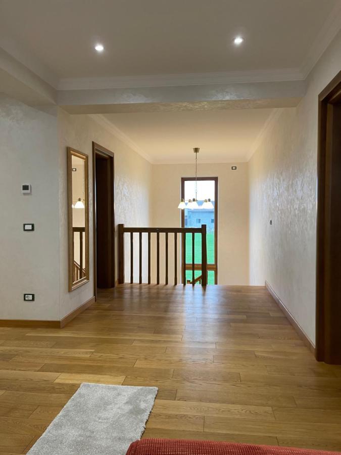 Sunny House Villa Suceava Buitenkant foto
